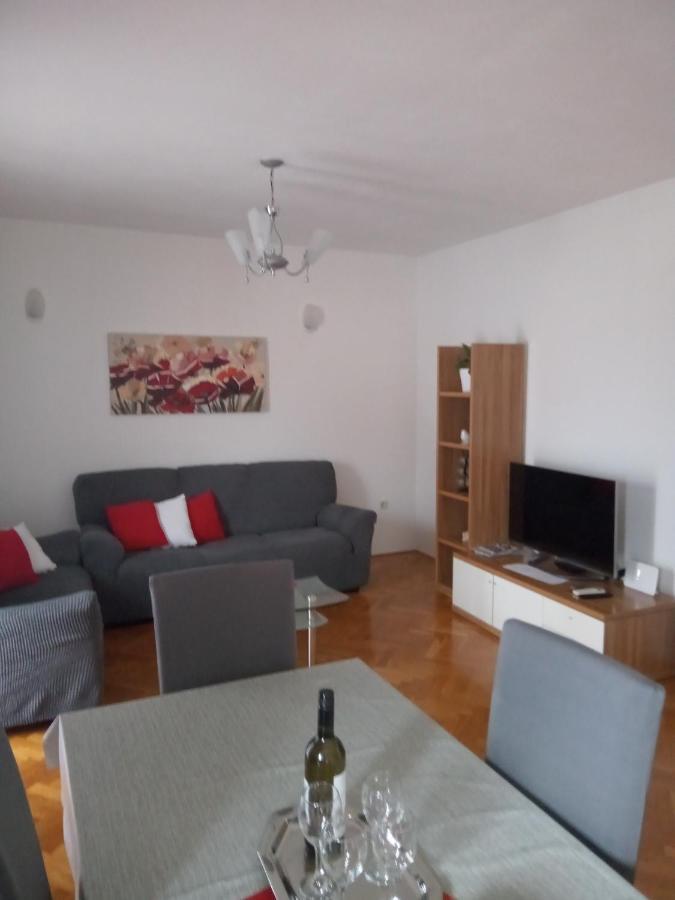 Apartman Teklic Каштела Экстерьер фото