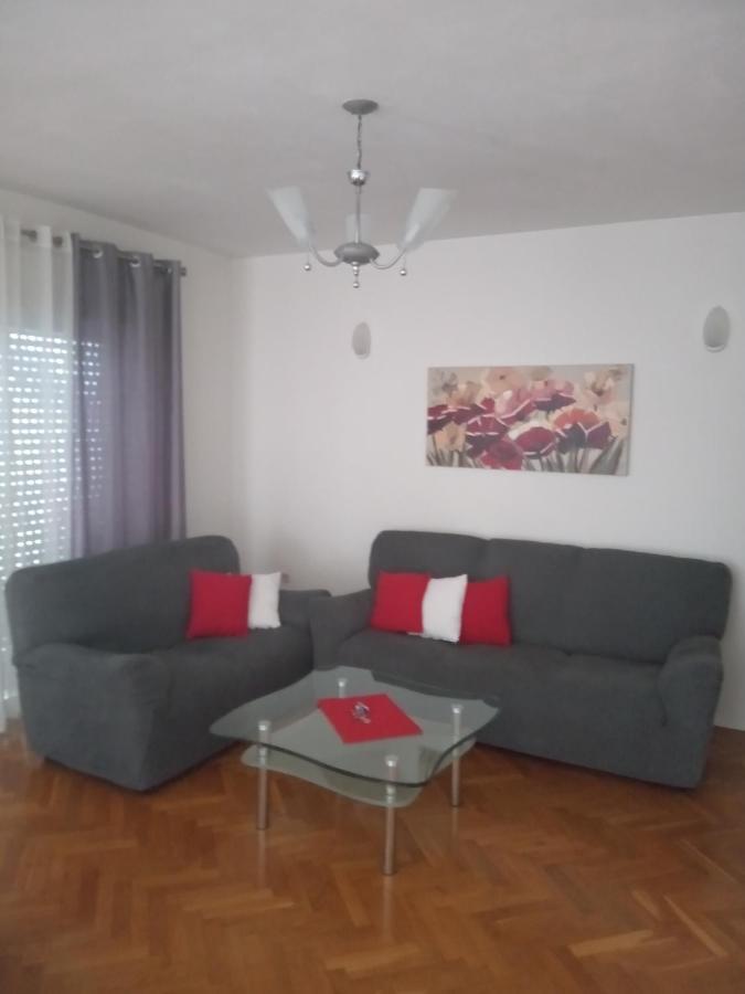 Apartman Teklic Каштела Экстерьер фото