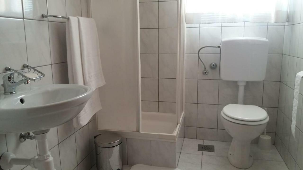 Apartman Teklic Каштела Экстерьер фото