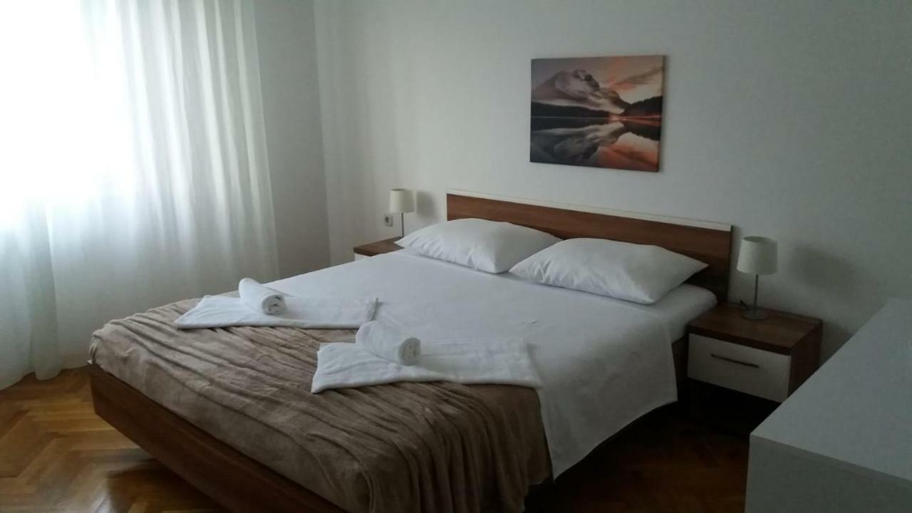 Apartman Teklic Каштела Экстерьер фото