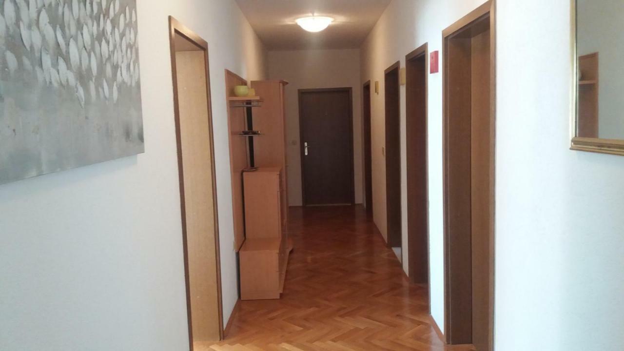 Apartman Teklic Каштела Экстерьер фото