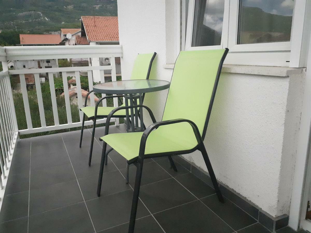 Apartman Teklic Каштела Номер фото